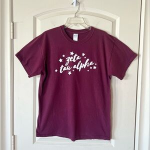 Zeta Tau Alpha Maroon and White Cotton T-shirt size Large